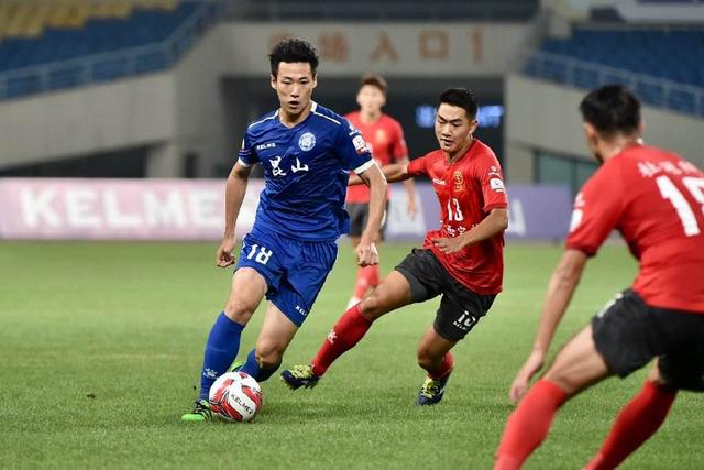 字母哥48+10雄鹿逆转独行侠 骑士克马刺5连胜